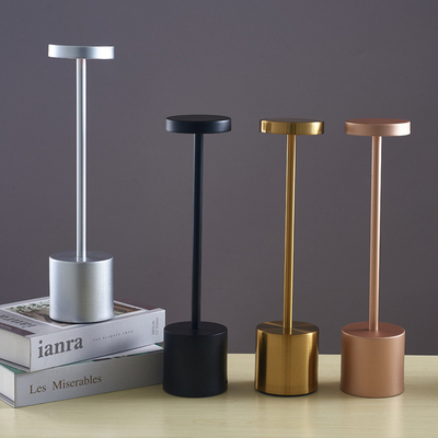 TPYE C chargeant la lampe moderne de Tableau de contact en métal de thème pour le chevet de barre